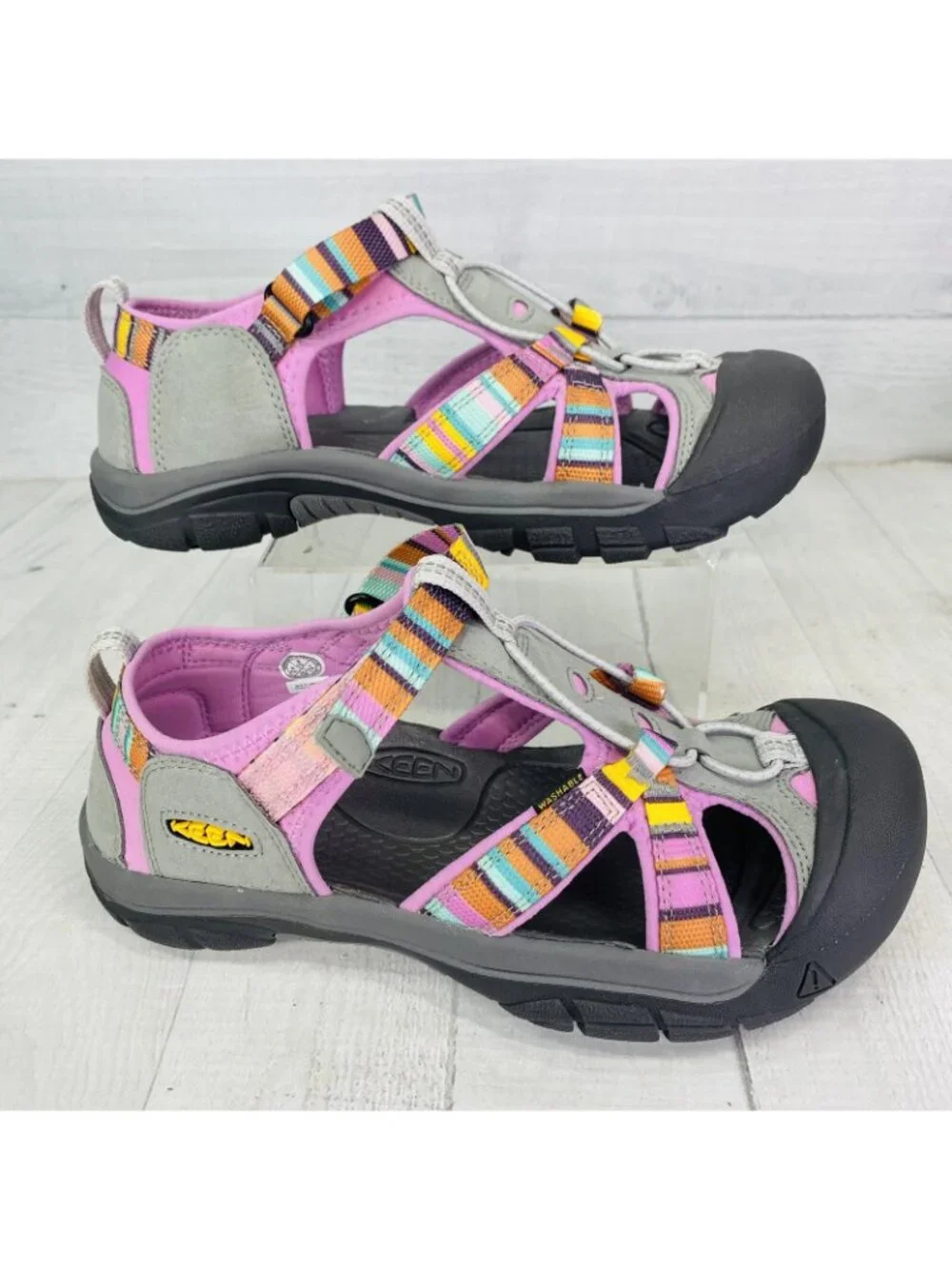Keen Women VENICE Stripe Pink Gray Waterproof Closed Toe Sport Sandals Sz 6 NEW